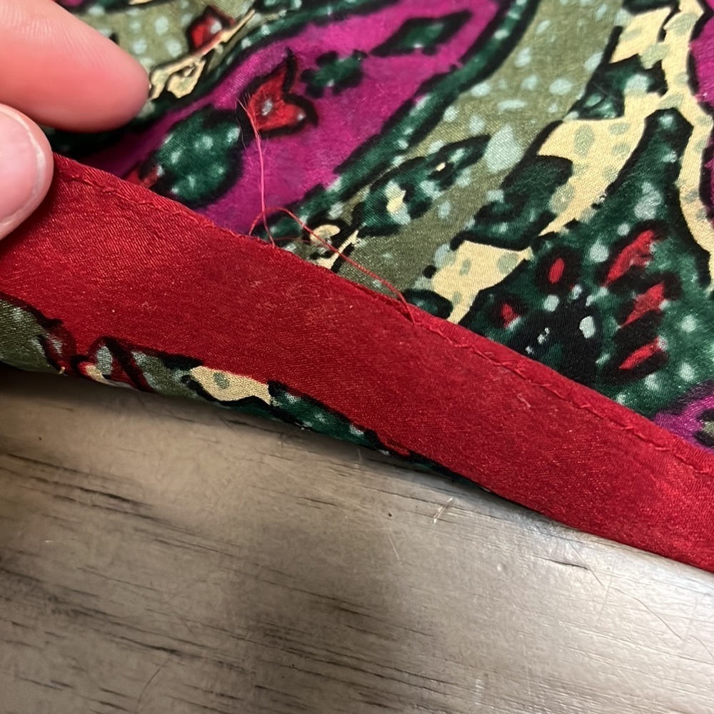 HONEY SILK VTG SCARF - Picture 9 of 10